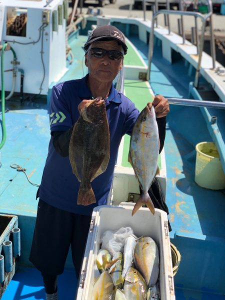 丸万釣船 釣果