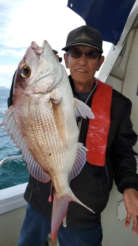 遊漁船　ニライカナイ 釣果