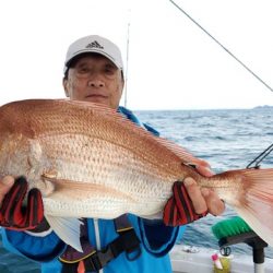 遊漁船　ニライカナイ 釣果