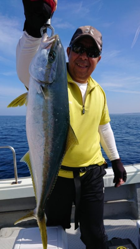 鷹王丸 釣果