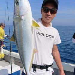 鷹王丸 釣果