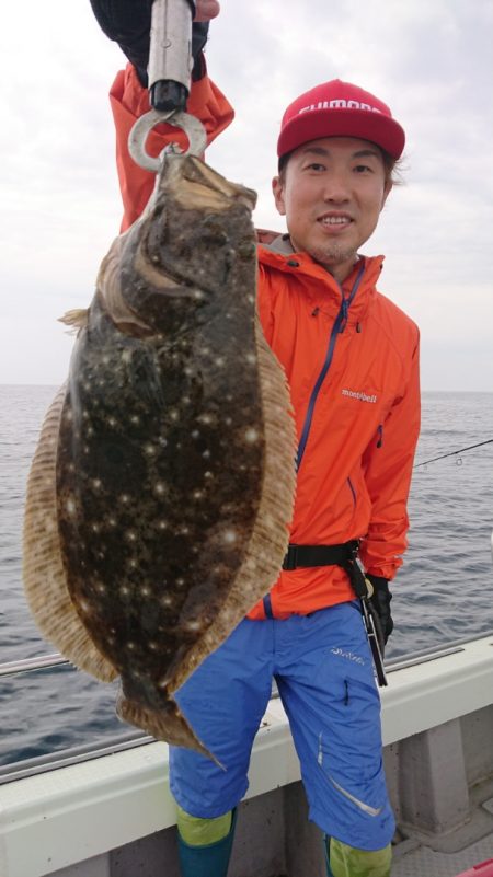 鷹王丸 釣果