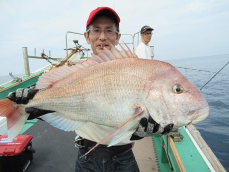 真祐丸 （しんゆうまる） 釣果