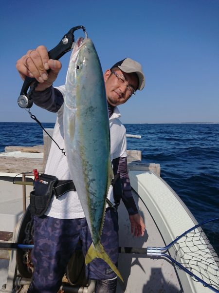 鷹王丸 釣果