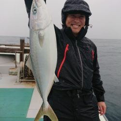 鷹王丸 釣果