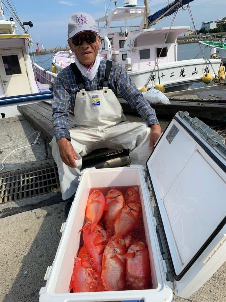 晃山丸 釣果