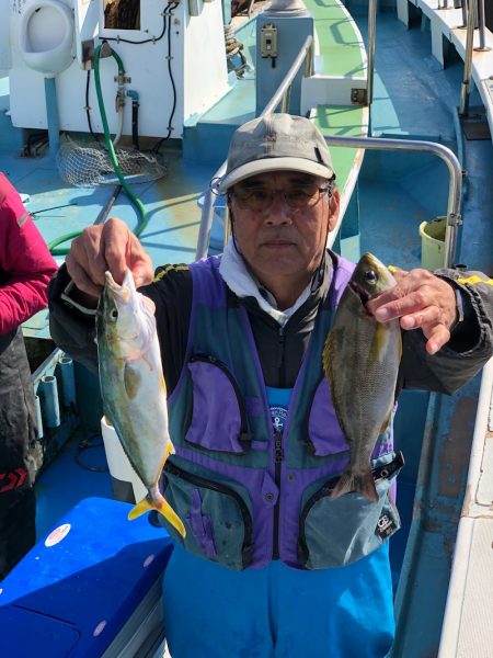 丸万釣船 釣果