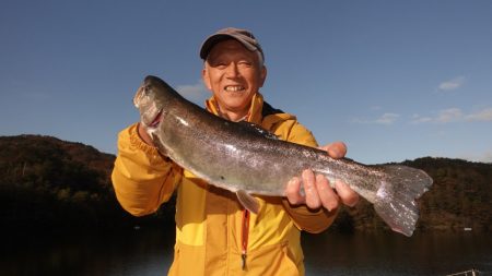 フィッシングレイクたかみや 釣果