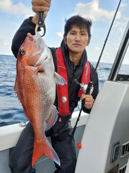 珀宝丸 釣果