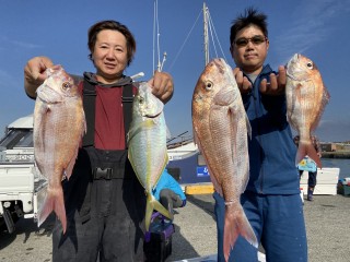 博栄丸 釣果