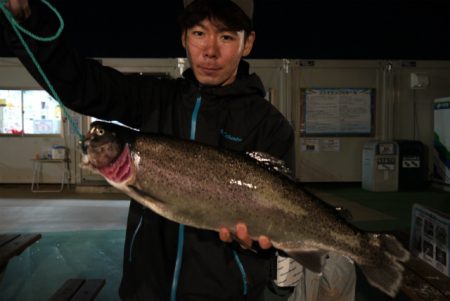 としまえんフィッシングエリア 釣果