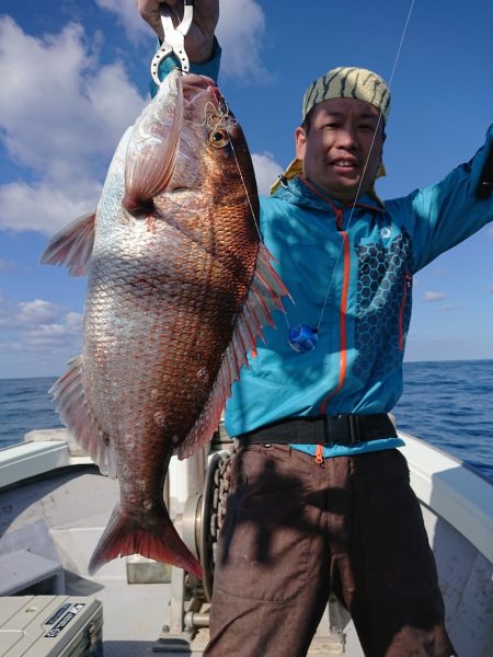 鷹王丸 釣果