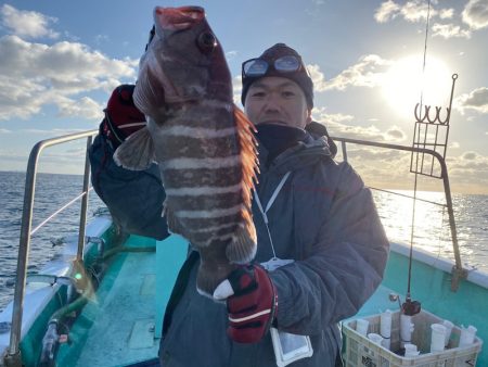 和栄丸 釣果