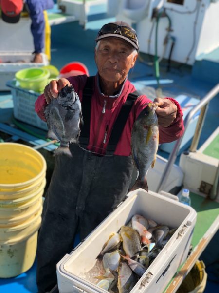 丸万釣船 釣果