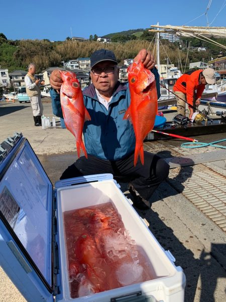 晃山丸 釣果