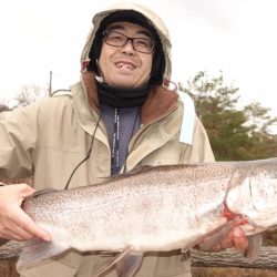 フィッシングレイクたかみや 釣果