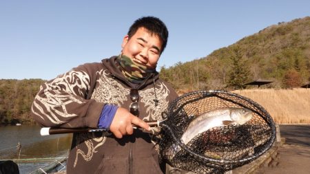 フィッシングレイクたかみや 釣果