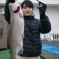 としまえんフィッシングエリア 釣果