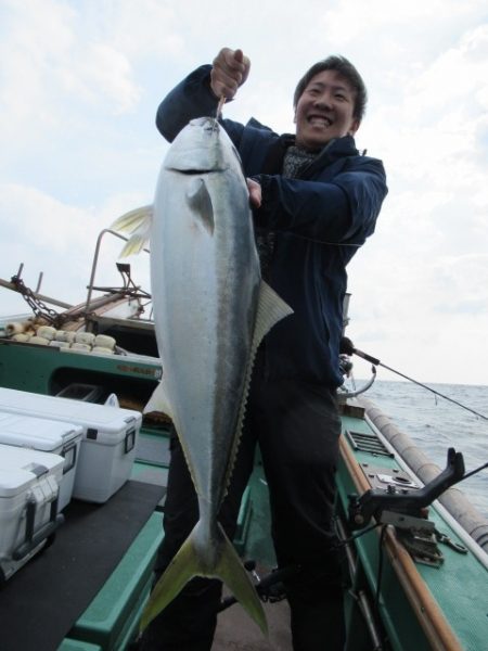 真祐丸 （しんゆうまる） 釣果