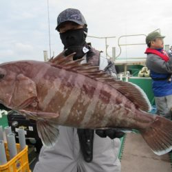 真祐丸 （しんゆうまる） 釣果