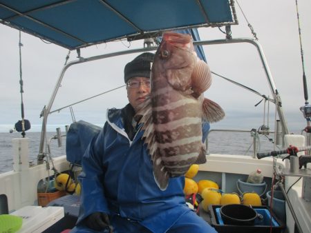 隆星丸 釣果