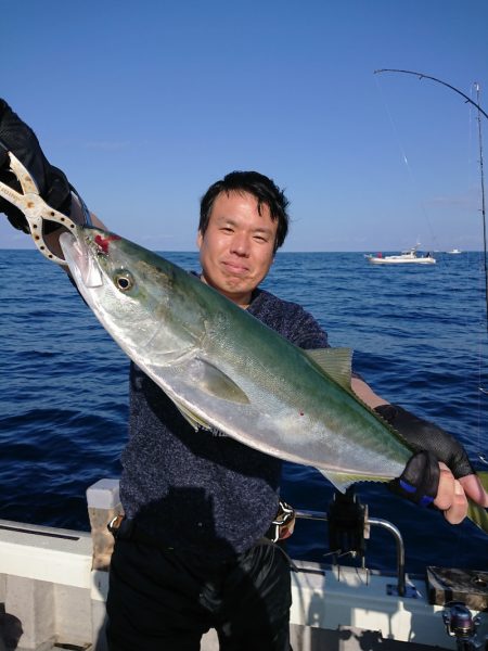 鷹王丸 釣果