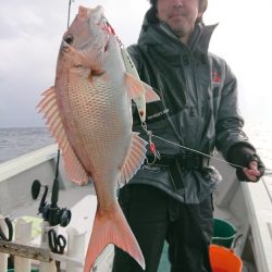 鷹王丸 釣果