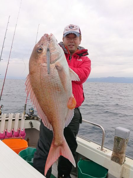 鷹王丸 釣果