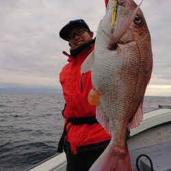 鷹王丸 釣果