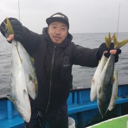 丸万釣船 釣果