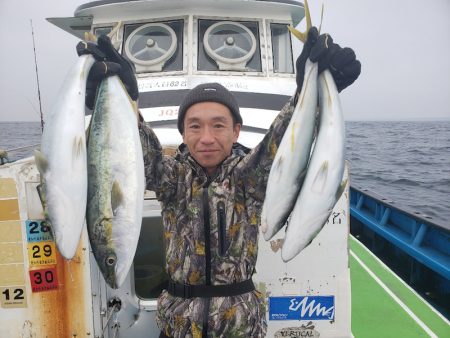 丸万釣船 釣果