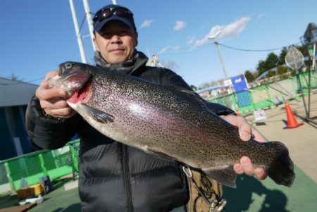 としまえんフィッシングエリア 釣果