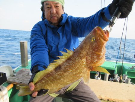 真祐丸 （しんゆうまる） 釣果