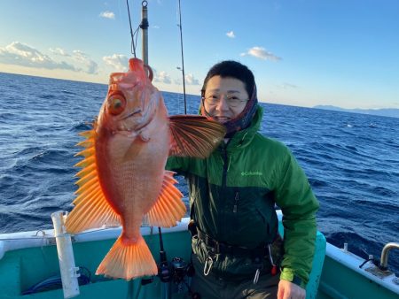 和栄丸 釣果