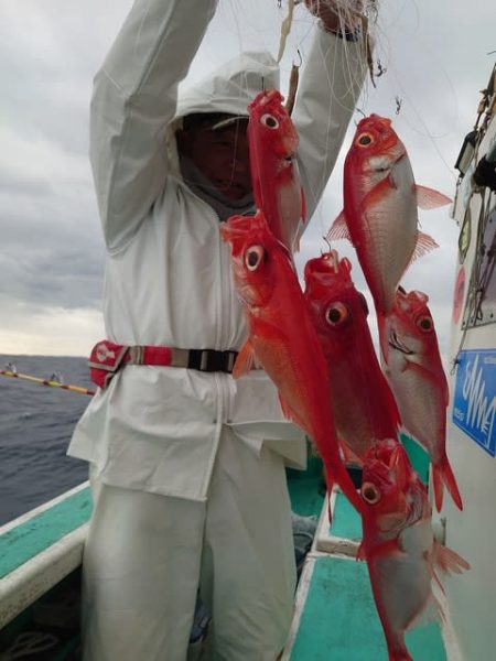 三昭丸 釣果