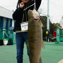 としまえんフィッシングエリア 釣果