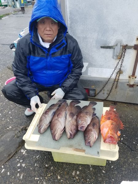 進誠丸 釣果