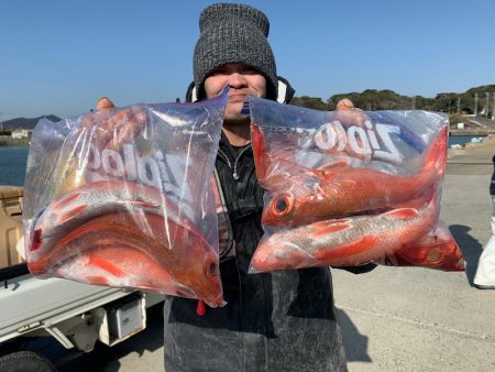 ぽん助丸 釣果