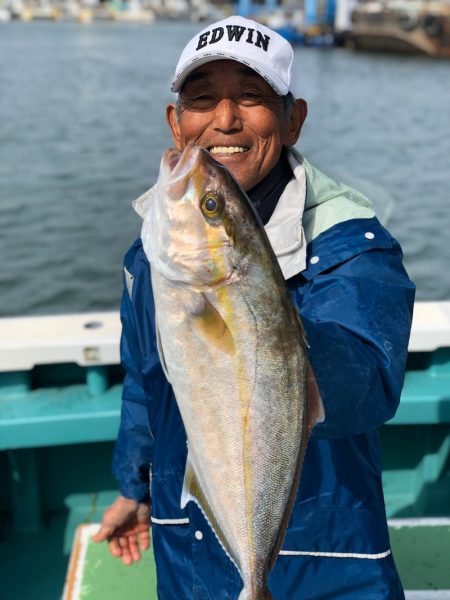 丸万釣船 釣果