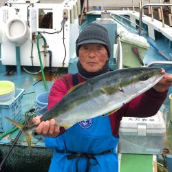 丸万釣船 釣果