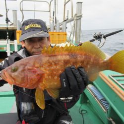 真祐丸 （しんゆうまる） 釣果