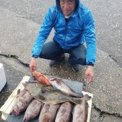 進誠丸 釣果