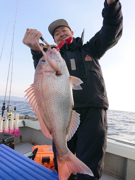 鷹王丸 釣果