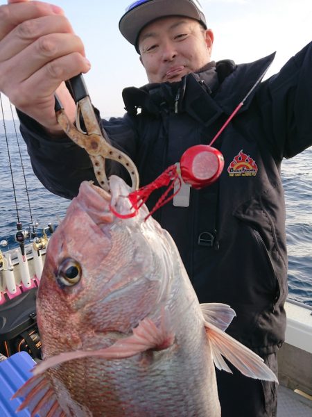 鷹王丸 釣果