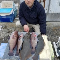 進誠丸 釣果