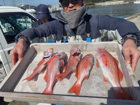 ぽん助丸 釣果