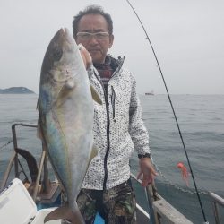 丸万釣船 釣果