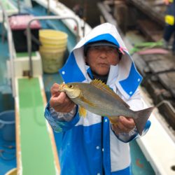 丸万釣船 釣果