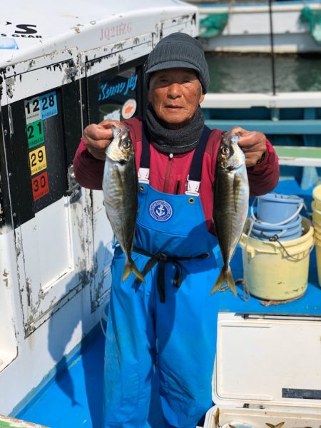 丸万釣船 釣果