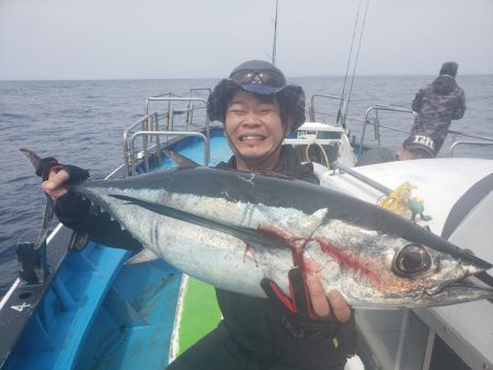 丸万釣船 釣果